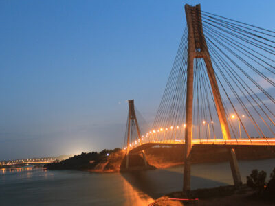 barelang_bridge_by_devosx-d4rcaao.jpg