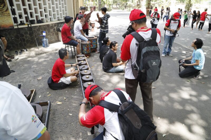 Peserta berburu foto terbaik saat Canon PhotoMarathon Indonesia 2018