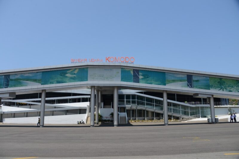 Bandara Komodo