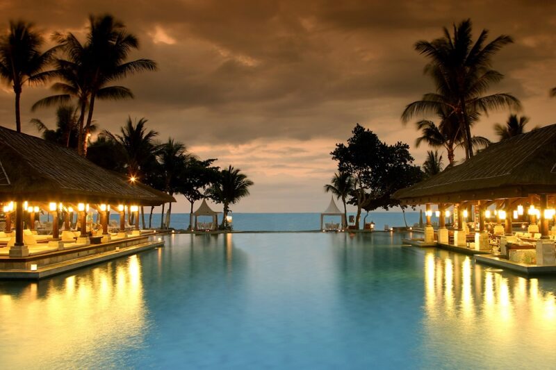 ICB_Resort Main pool