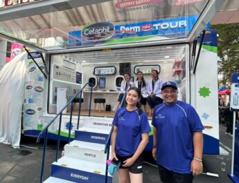 Edukasi Kulit Sensitif Secara Langsung, Cetaphil Derm On Tour Hadir Menjangkau Warga Jakarta Lewat Konsep Mobile Van